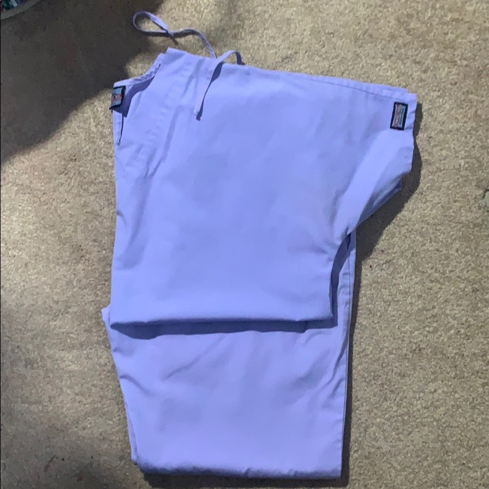 Lot of Scrubs (6)